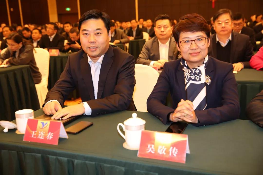 ���ι����⾴�����������ͻ�������������ϣ�������������ֻ�ת��